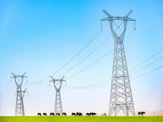草原好風光 綠電送四方